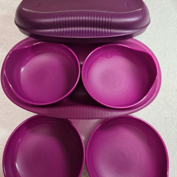 Tupperware egg maker - Picture 2 of 4
